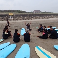 【2025年10月8日(水)　日帰りサーフツアー＆サーフスクール】
