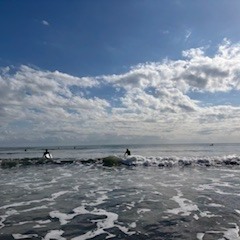 【2025年12月19日(金)　日帰りサーフツアー＆サーフスクール】