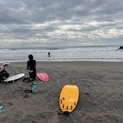 【2026年1月5日(月)　日帰りサーフツアー＆サーフスクール】