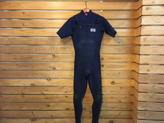 wetsuit-23.JPG