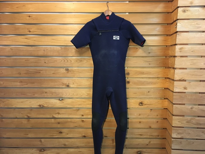 wetsuit-23.JPG